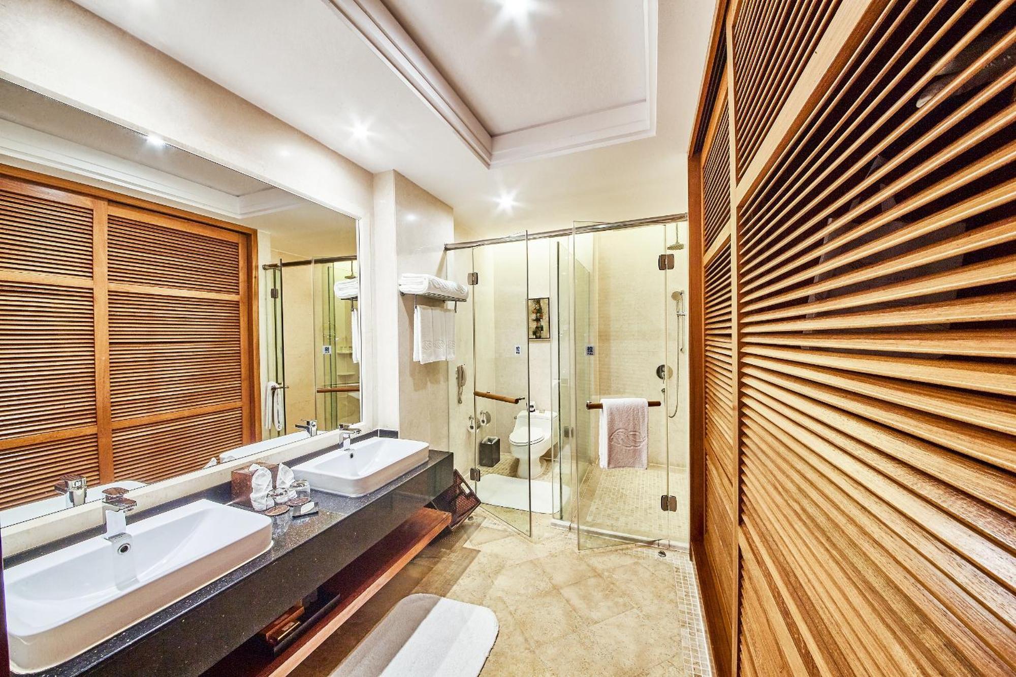 Ocean Sonic Resort Саня Екстериор снимка